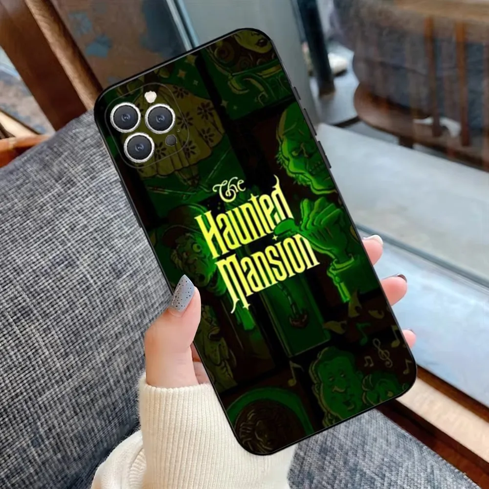 حافظة هاتف H-Haunted Mansion لهاتف iPhone 15,14,13,12,11,Plus,Pro Max,XS,X,XR,SE,Mini,8,7 غطاء أسود من السيليكون الناعم