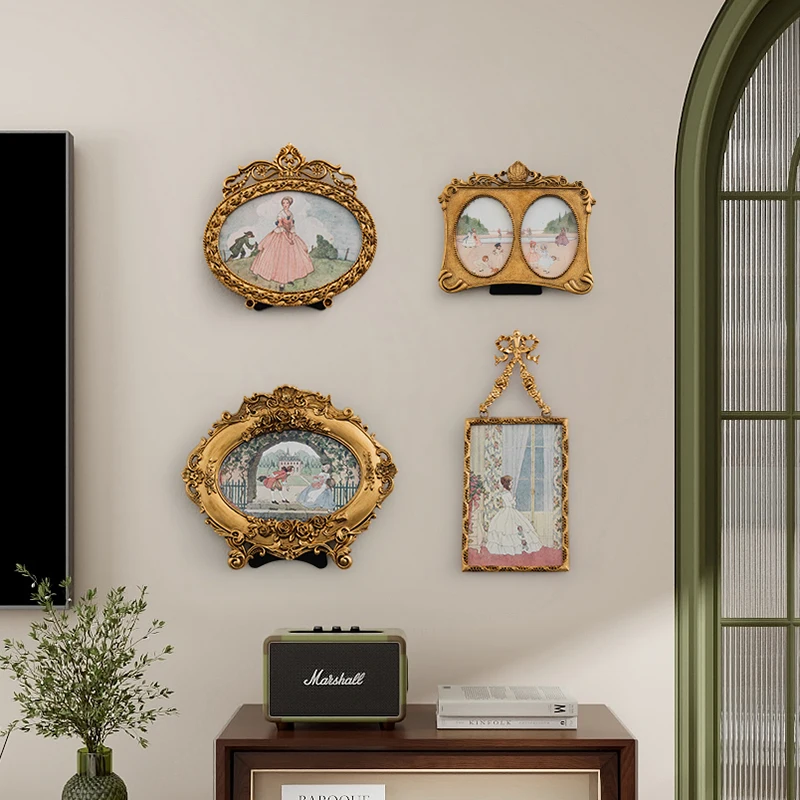 Resin Photo Frame Retro Golden Embossed Living Room Wall Hanging Decoration Artistic Picture Frame Display Frame Home Decor