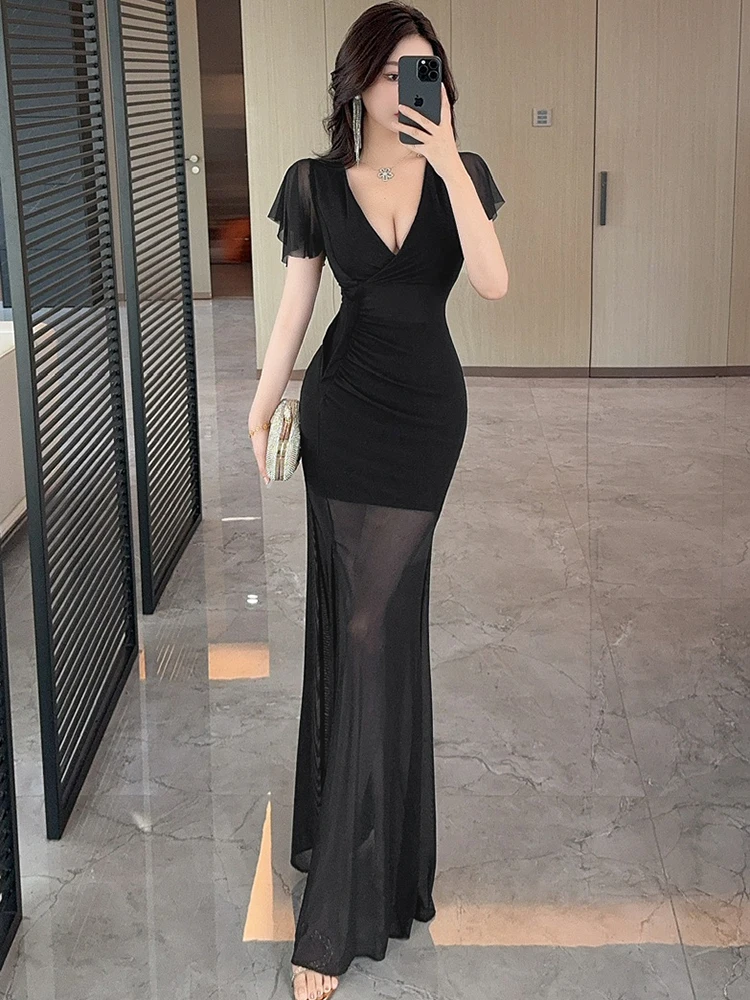 Vestido largo transparente de malla negra de verano para mujer, vestido Sexy de manga corta con cuello en V para discoteca, vestido de noche coreano Vintage Hepburn 2025