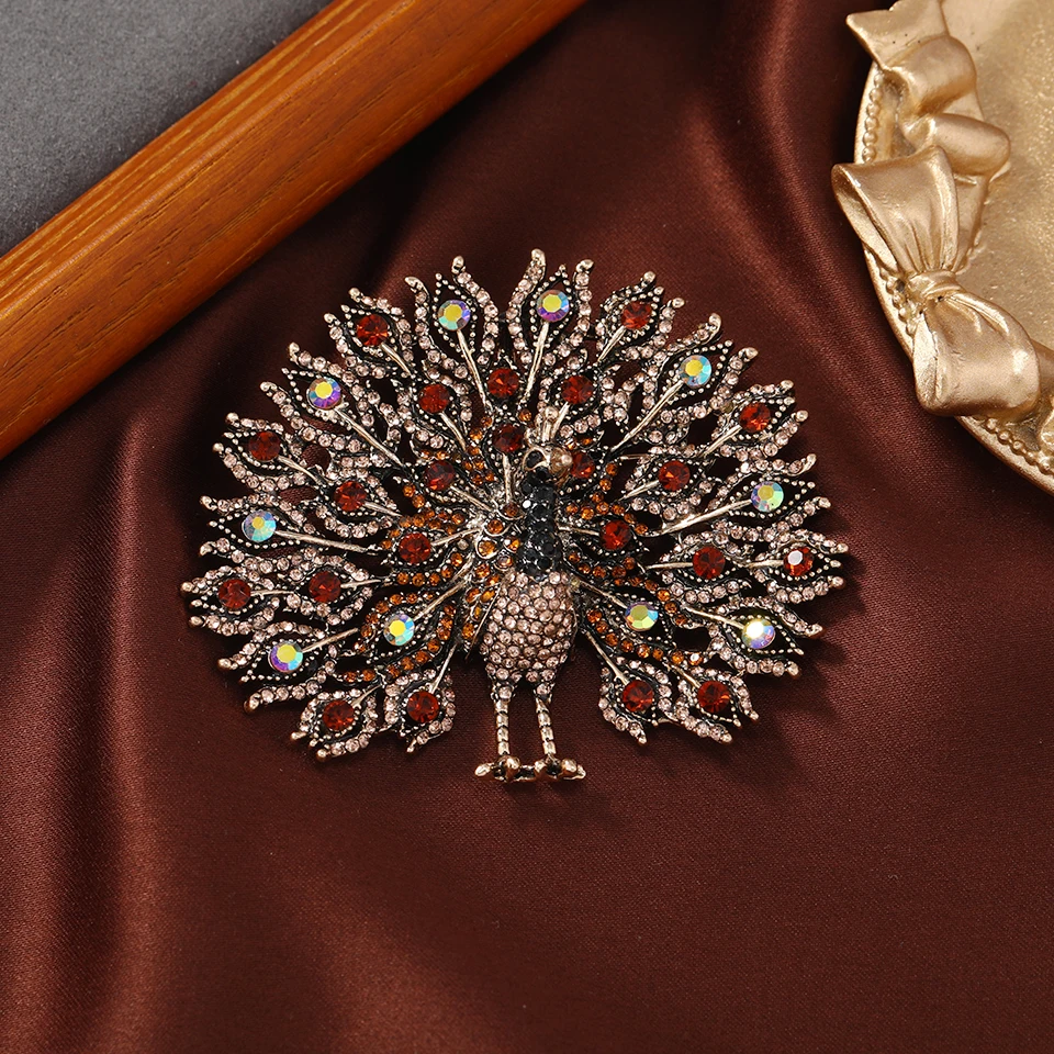 Muylinda Vintage Big Rhinestone Peacock Brooch Large Animal Bird Brooches For Women Pins Wedding Jewelry Accessories