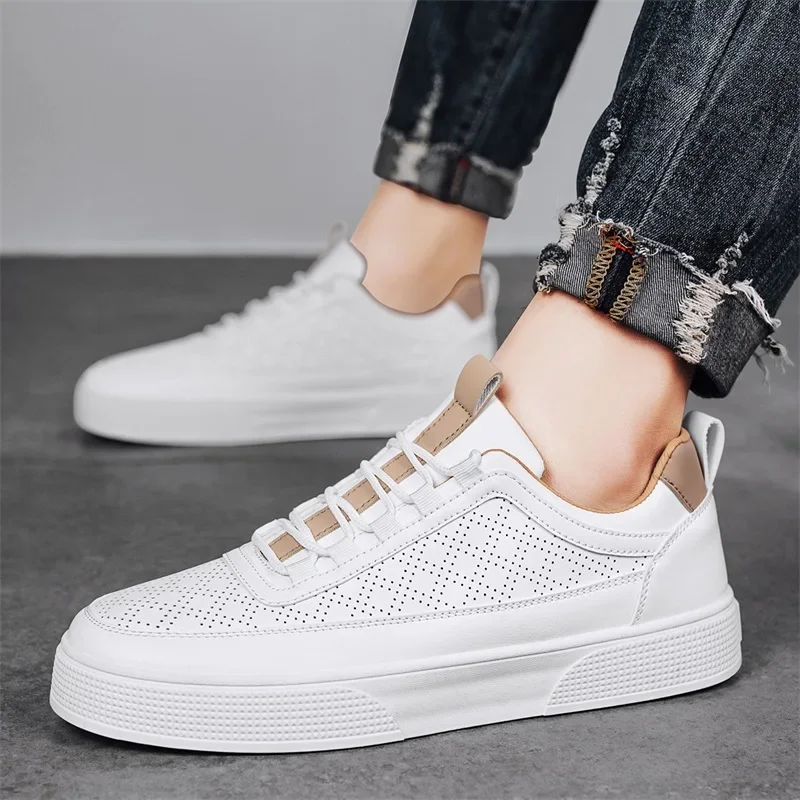 

LiveDay Summer Men's Low-Top Sports Casual Shoes White Breathable Non-slip Fashion Korean Style Trendy Flat All-Match Sneakers