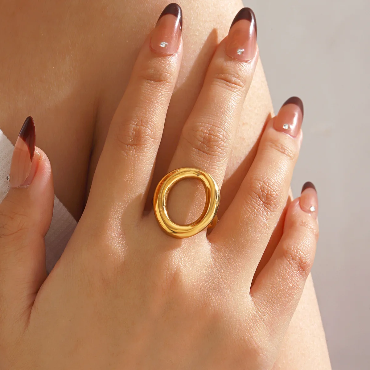 Heavy Oval Openwork Rings Gold Plated Stainless Steel Vintage Ring Geometric Hollow Minimalist Statement Jewelry For Women