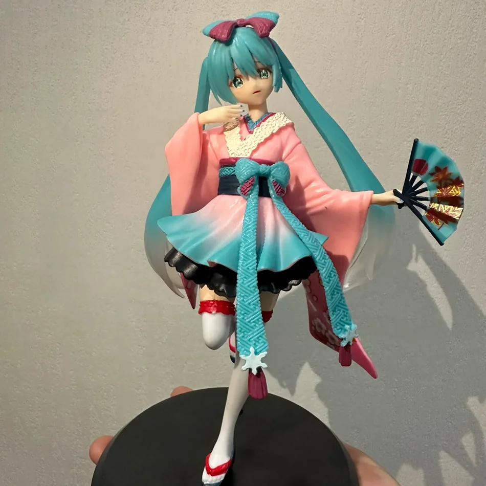 19cm Hatsune Miku Kimono Ver PVC Anime Figure – Kawaii Collectible Desktop Ornament, Perfect Birthday Gift for Fans