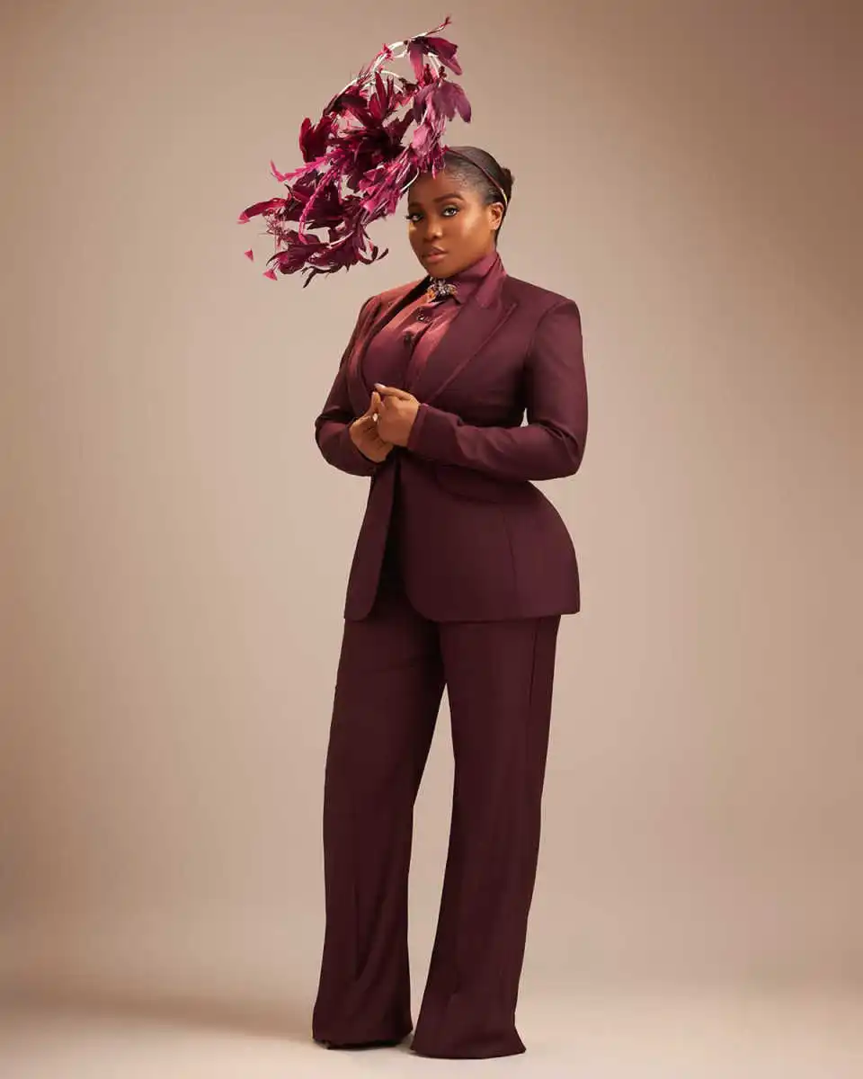 Simple Plus Size Women Suits 2 Pieces Set Luxury One Button Peaked Lapel Jacket Wide Legs Pants Customized Formal Dresses