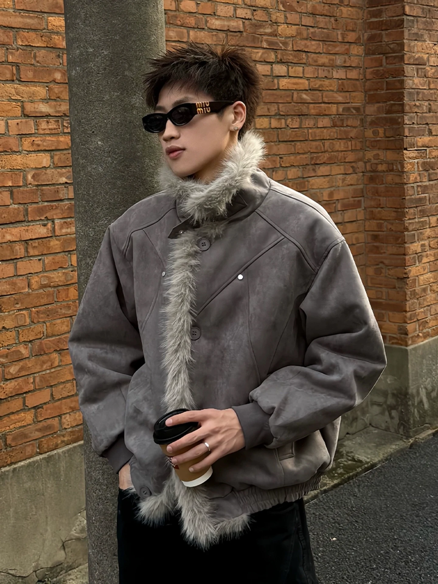 

Men's Thiened Winter Cotton Jaet Fur Lined Stand Collar Warmth Youth Faion Loose Fit Long Sve Pure Color Polyester