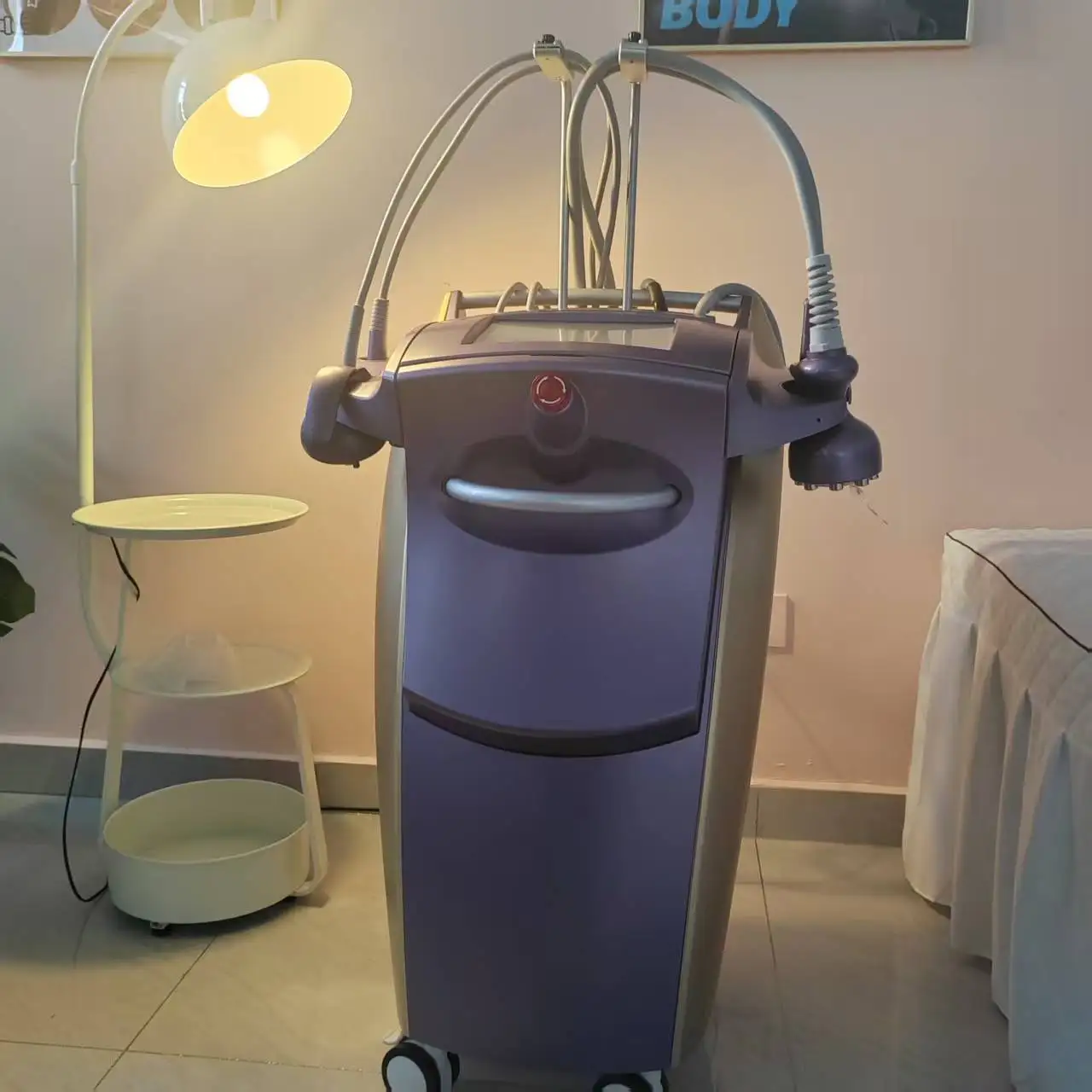 Venus Legacy Machine RF And Magnetic Field Therapy Technology Skin Tightening Body Shaping Vacuum Fat Burning Cellulite Removal