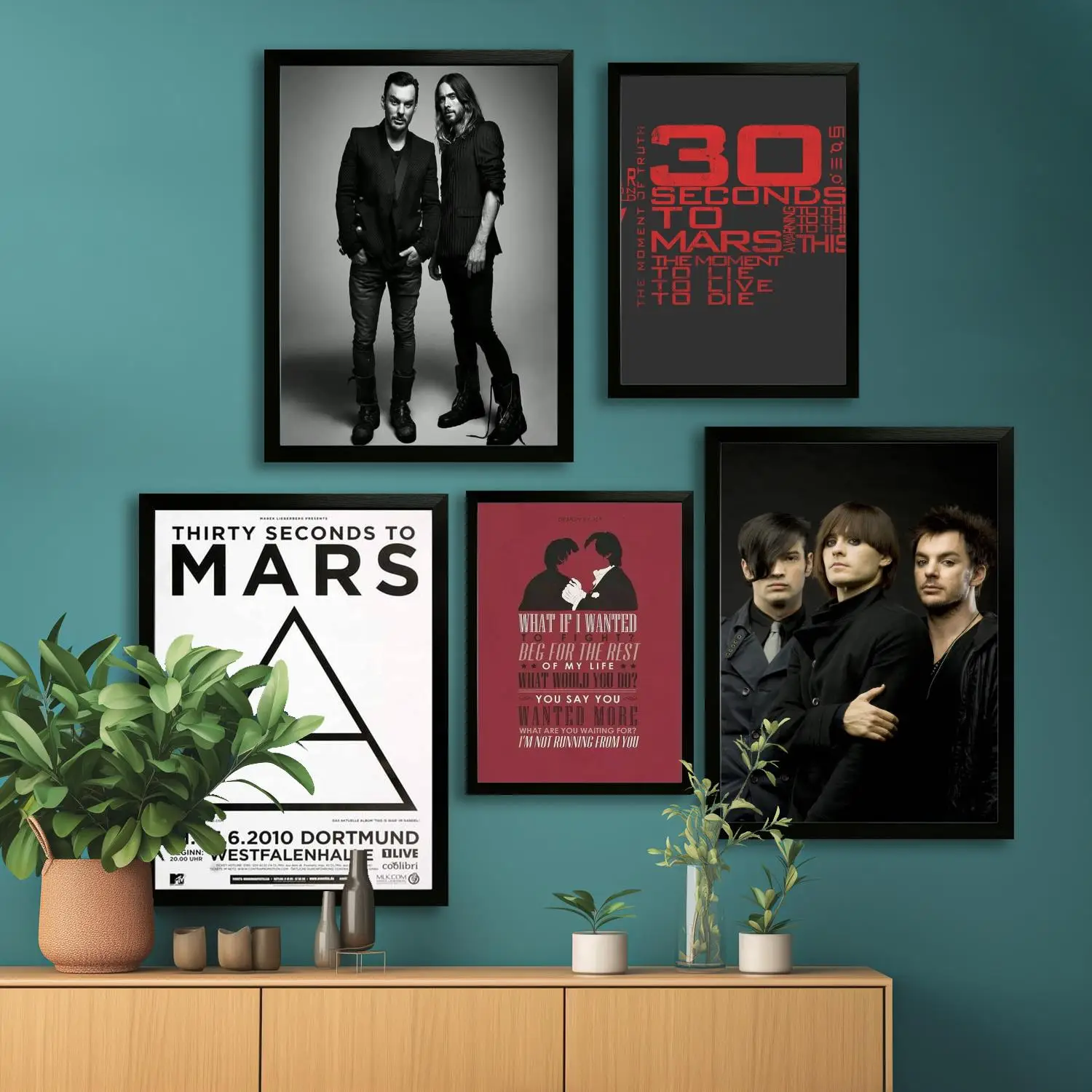 30 Seconds to Mars Canvas Art Poster and Wall Art, Picture Print, Modern Family Bedroom Decor,Decorative painting