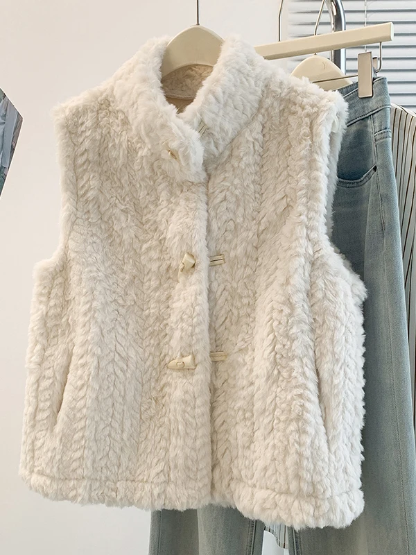 Authentic Loose Fit Lightweight Warm Vest Sleeveless Large Size Shoulder Pad Jacket Outerwear Elegant Style Winter Fashion