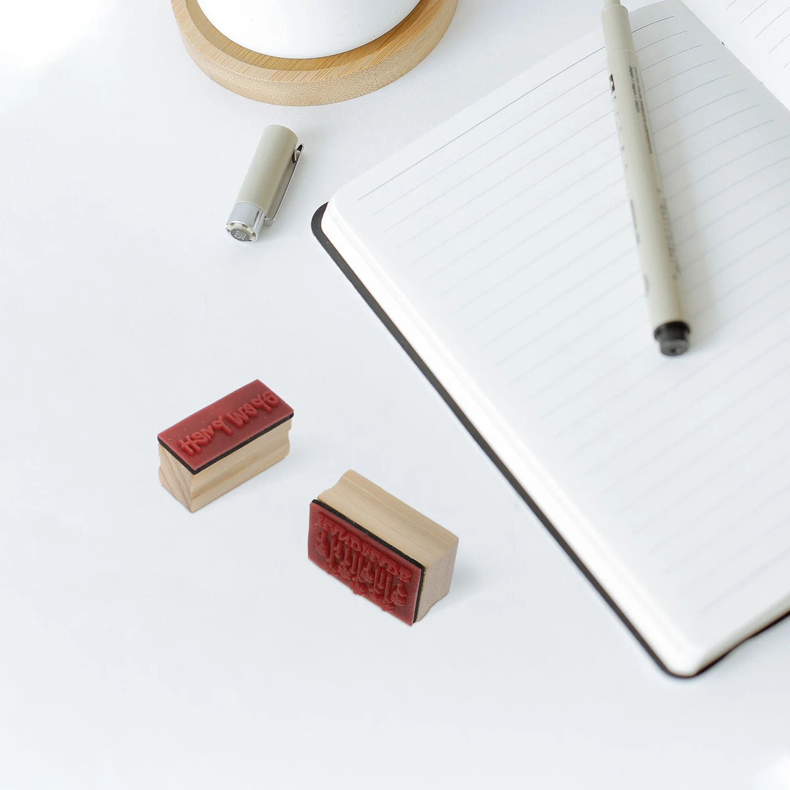 

2pcs Wooden Stamp Handmade Eco Durable Lightweight Kids Stationery School Office Vintage Craft Diy Journal Decor Storage