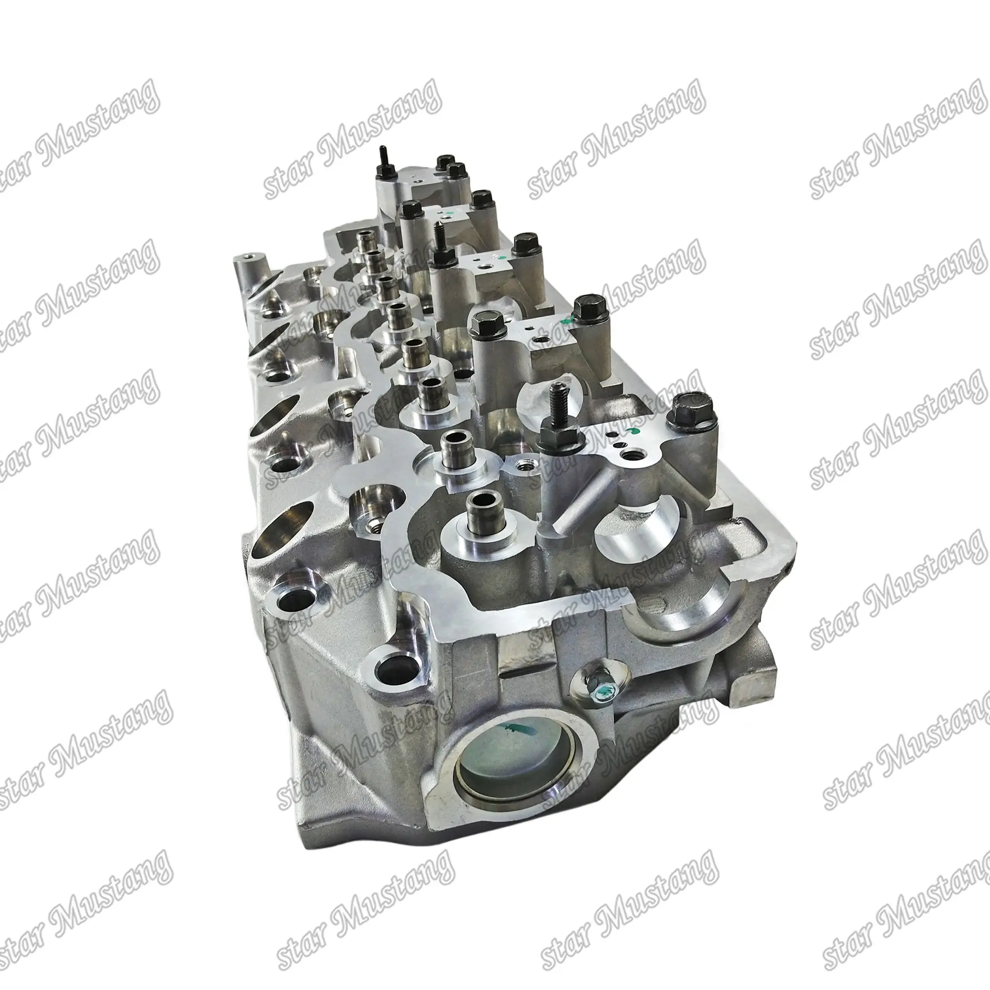 D4BB 4D56 Cylinder Head 22100-42900 MD109736 Suitable For Hyundai Engine