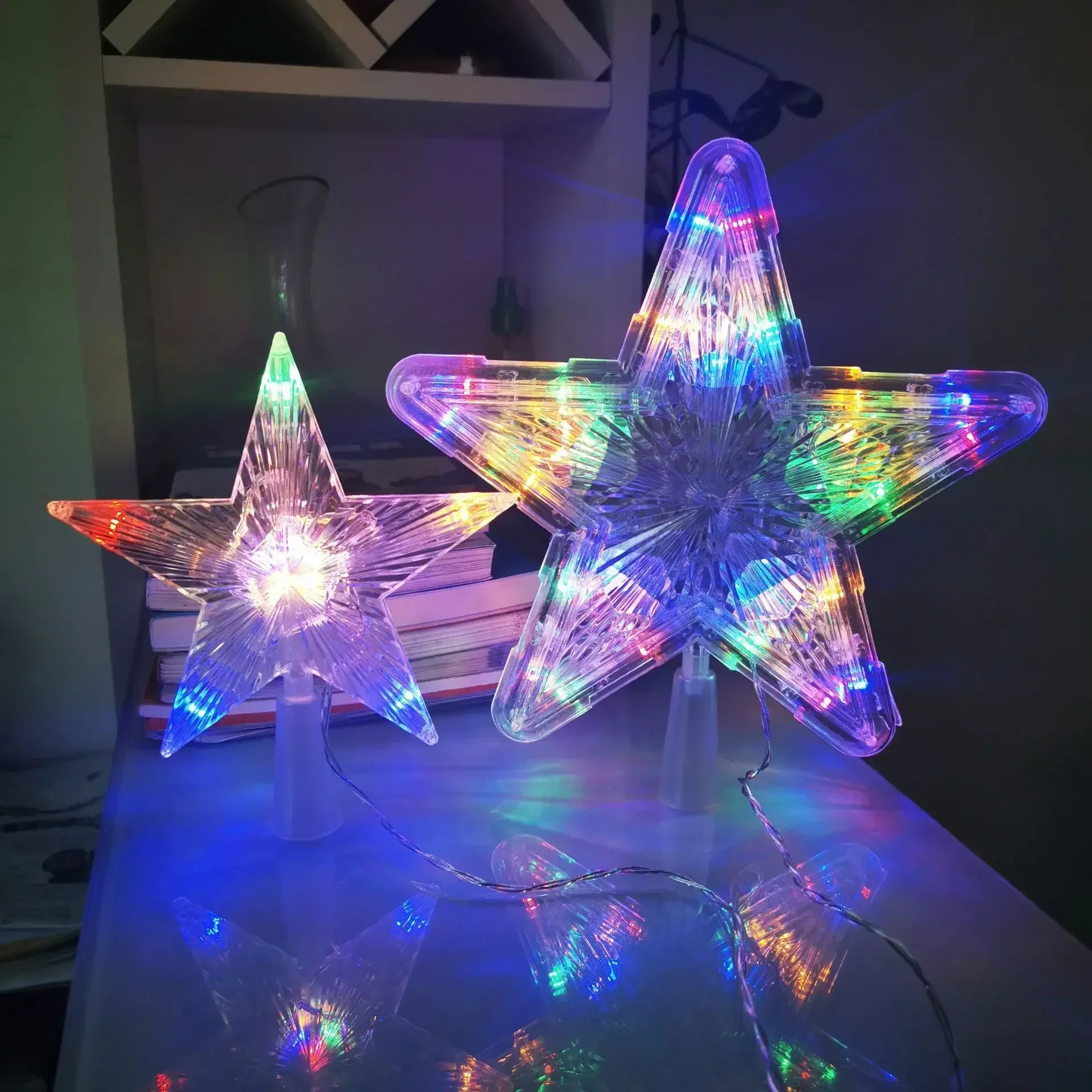 Christmas Tree Top Lights LED Glowing Star Lights Battery Power Pentagram Star Night Lamp For Room Christmas Tree Decor Pendant