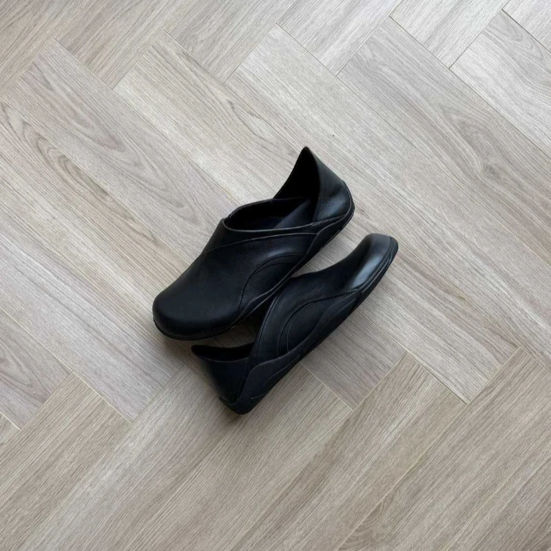 2026 New Trend Athletic Shoes Mens Big Size 46 Indoor Gym Shoes Men Unisex Men Gym Training Shoe Good Quality Sports Shoe Man