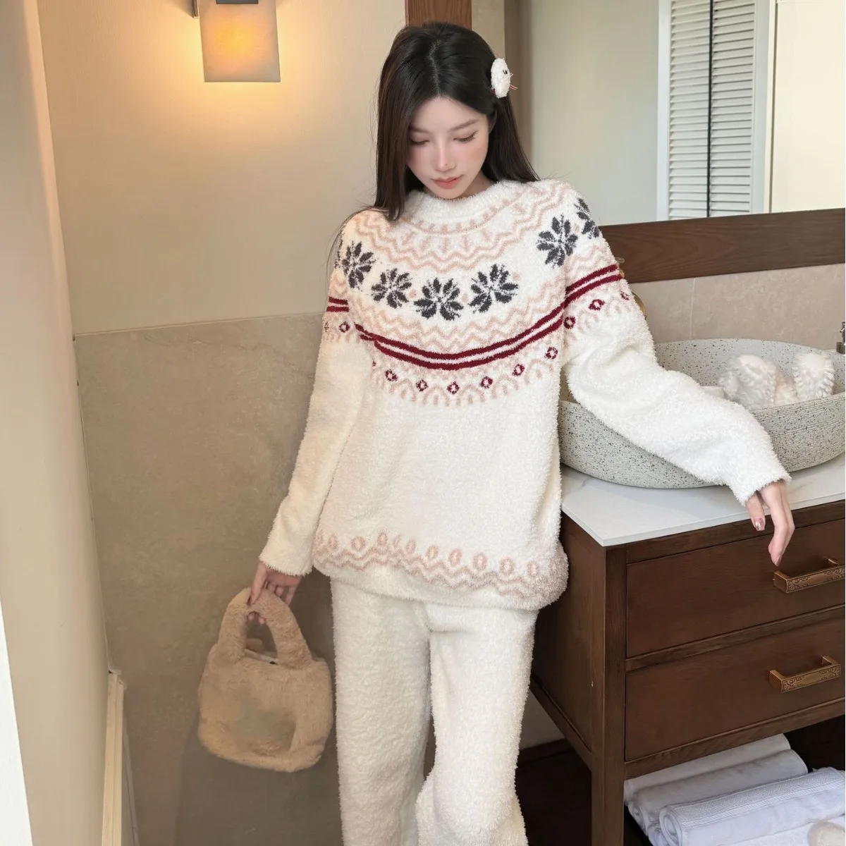 Autumn Winter Warm Flannel Fleecing Women Pyjamas Sets Thick Coral Velvet Long Sleeve Sleepwear Thin Flannel Pajamas Set