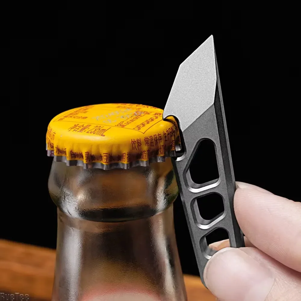 55mm MINI TC4 Piede di porco in lega di titanio EDC Strumento di consegna aperto portatile Apribottiglie Portachiavi Pendan Autodifesa Disimballaggio Gadget