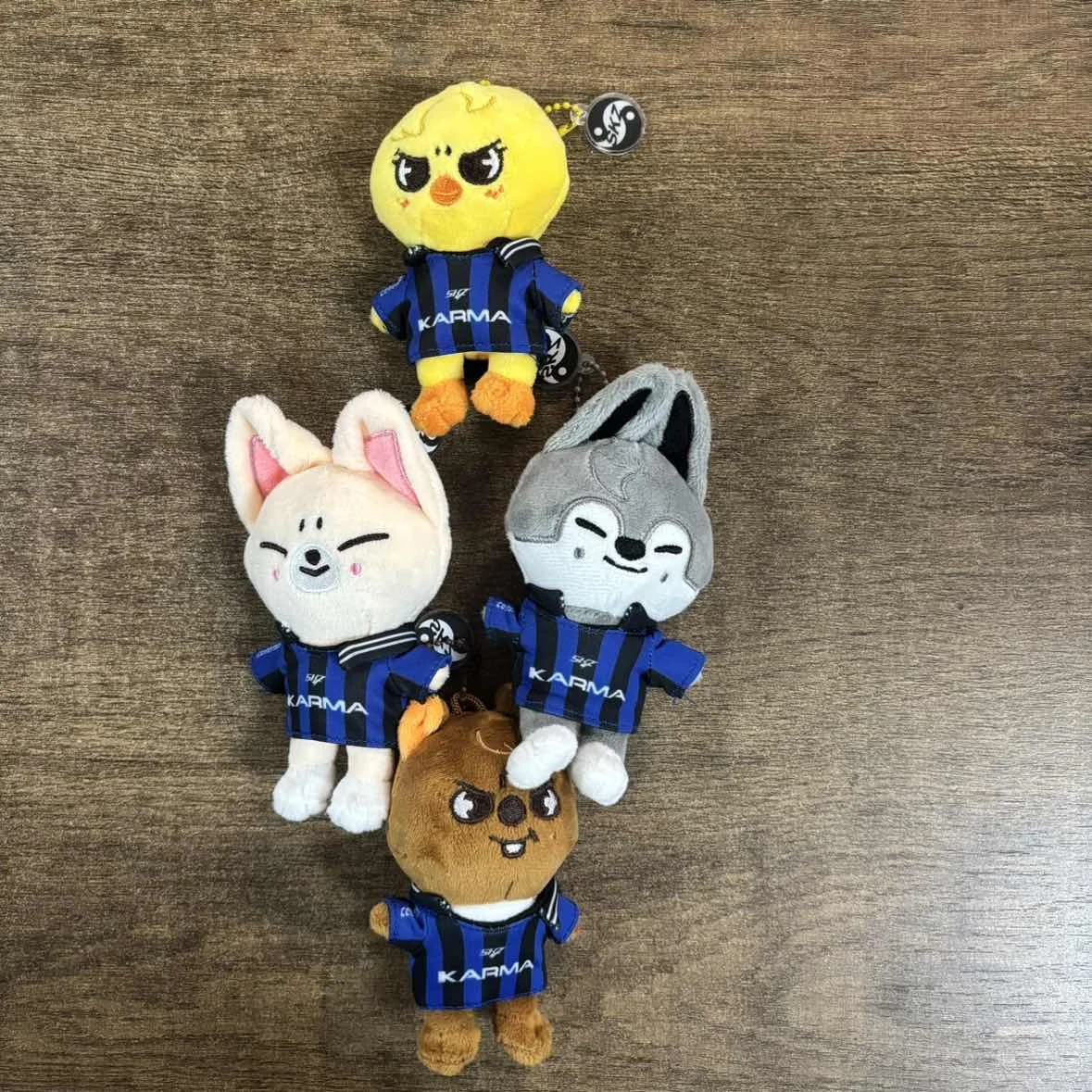 

SKZOO Karma Plush Keychain Plush Evil Emotion Style Keychain Plush Toy Seoul FM Week Cloak Doll Magic School Kid Birthday Gift