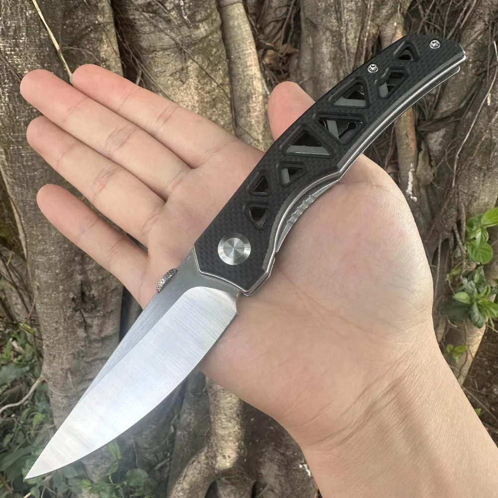 

Складной нож из высококачественной стали S60V для активного отдыха, с полой рукояткой G10, на шарикоподшипниках, плавное открывание и закрывание, тонкая заточка.