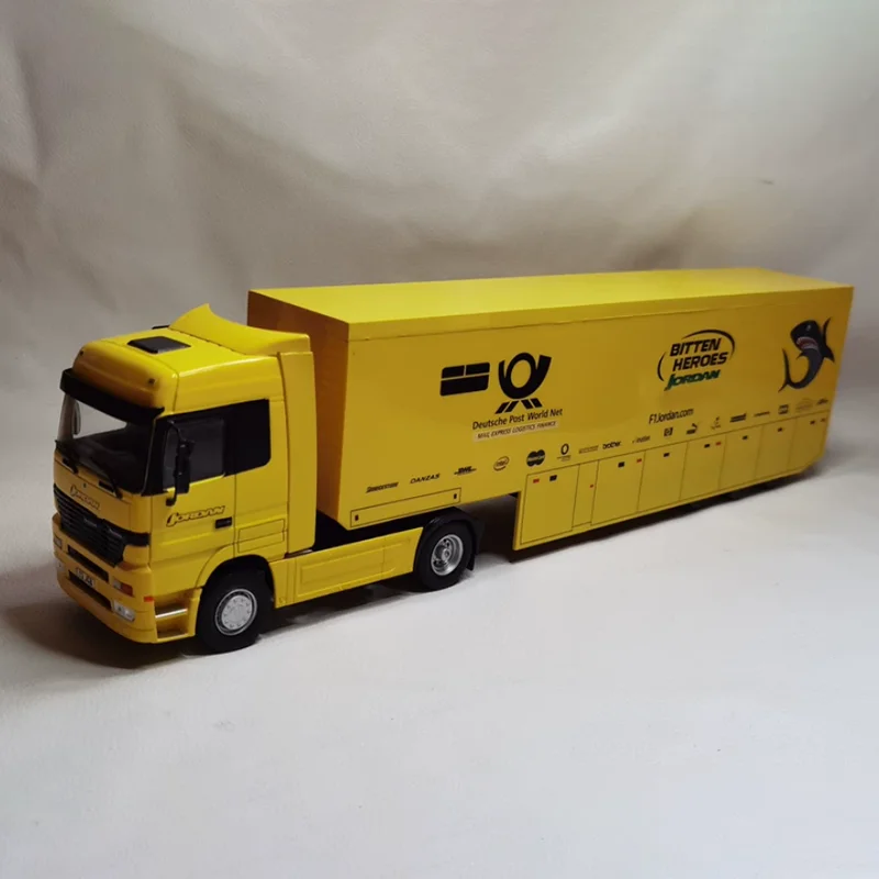 IXO 1/43 Scale ACTROS Alloys & Plastics Car Model Static Collection Decorated Holiday Gifts Toys Souvenir Gift