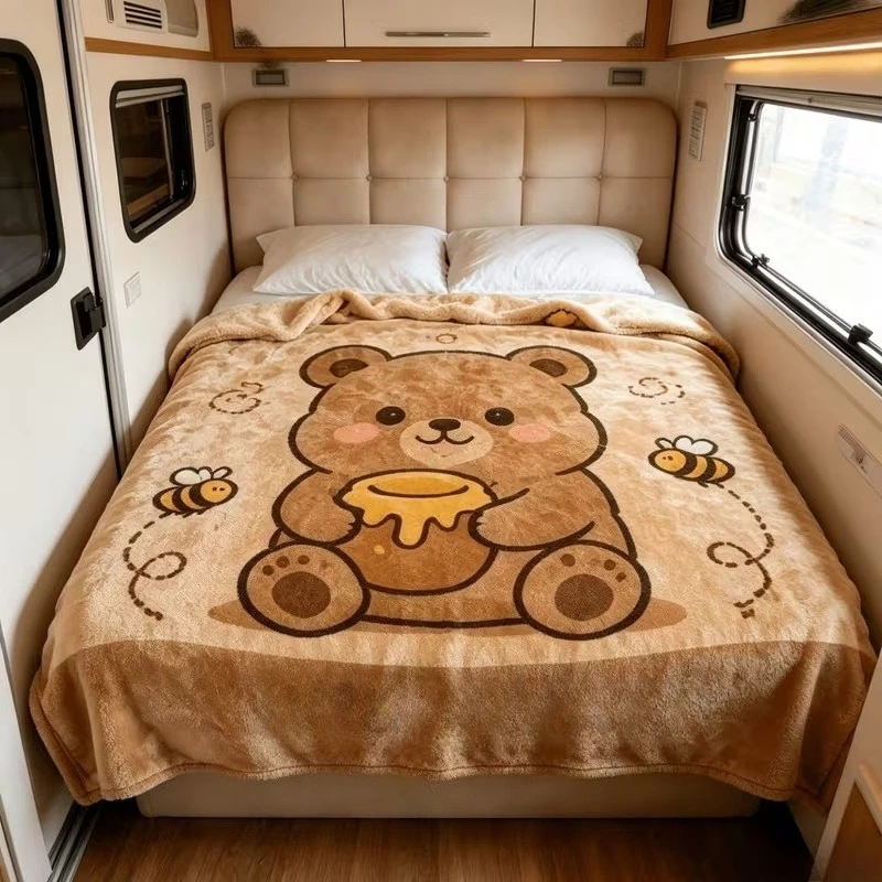 Honey Bear Bee Throw Blanket, Brown Bear With Honey Pot Print Soft Plush Blanket for Sofa Decor