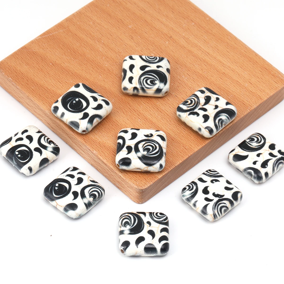8pcs/16pcs Black White Swirl Print Glass Beads, 20mm Square Loose Beads, Abstract Pattern Glass Spacer Beads