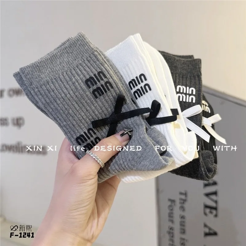 3 Pairs of autumn and winter new classic mm letters in the tube women's socks with foreign bow socks