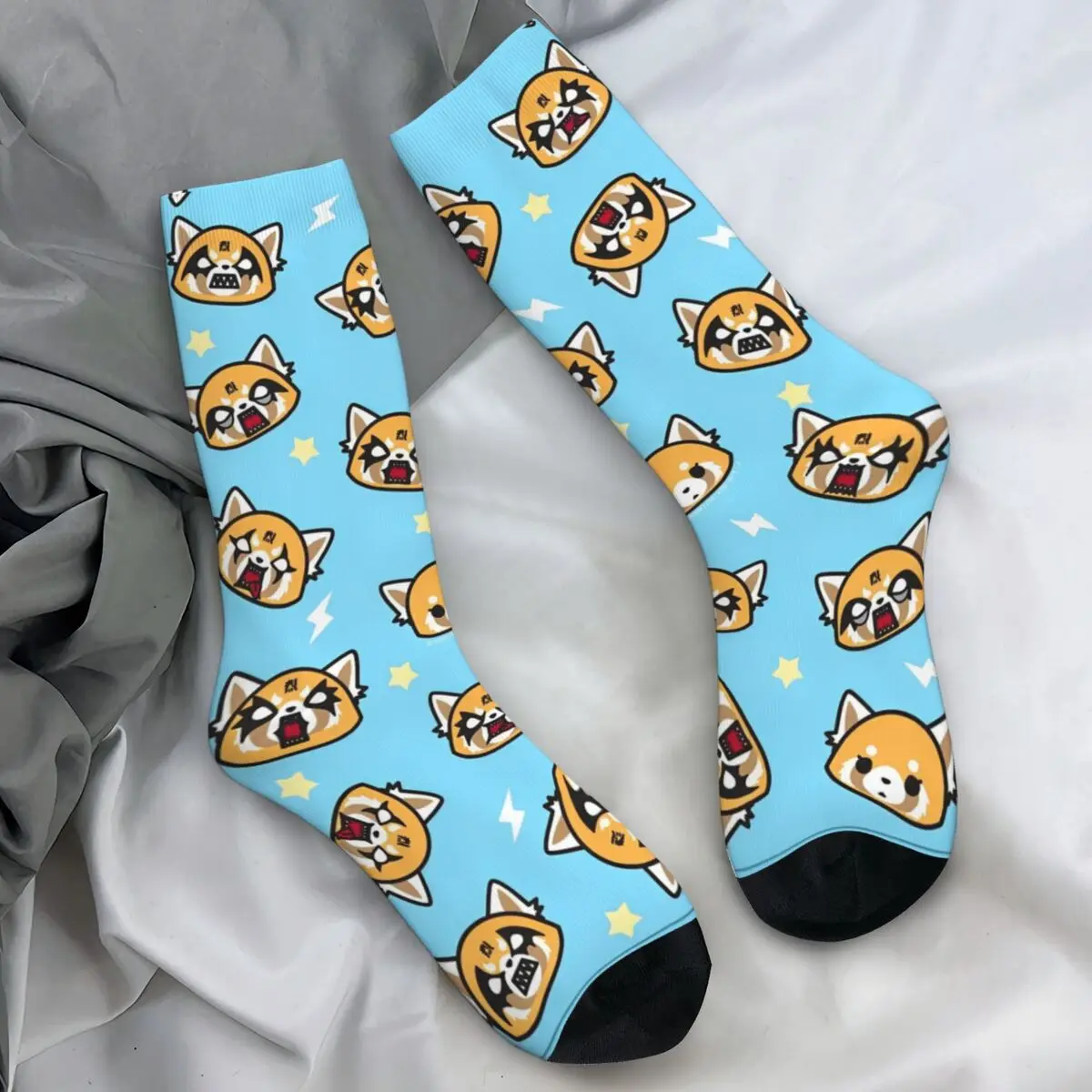 Calcetines Sanrio Aggretsuko, medias de ocio, calcetines antideslizantes de invierno para mujeres y hombres, calcetines de escalada gráficos de alta calidad