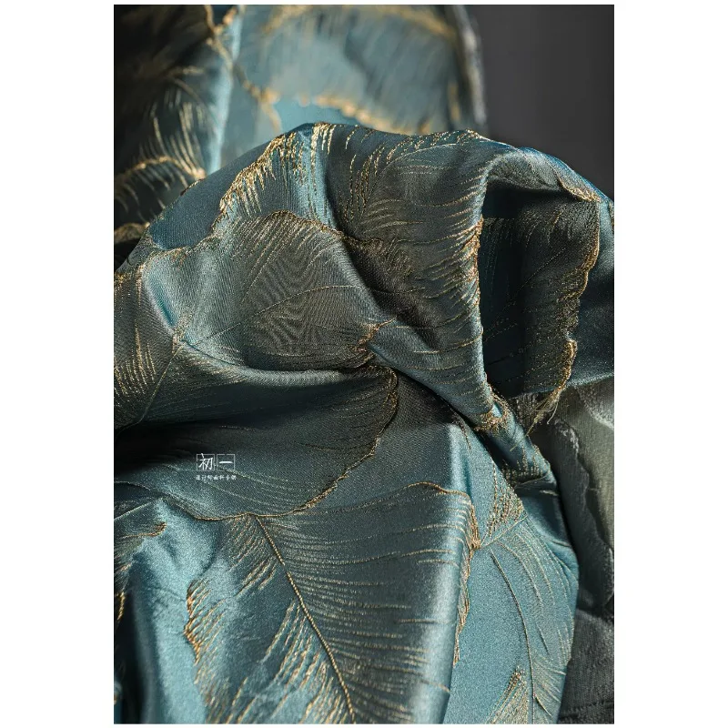 Leaf Blue Gold Jacquard Relief Curtain Fabric French High End Vintage Trójwymiarowa tekstura Designerska tkanina