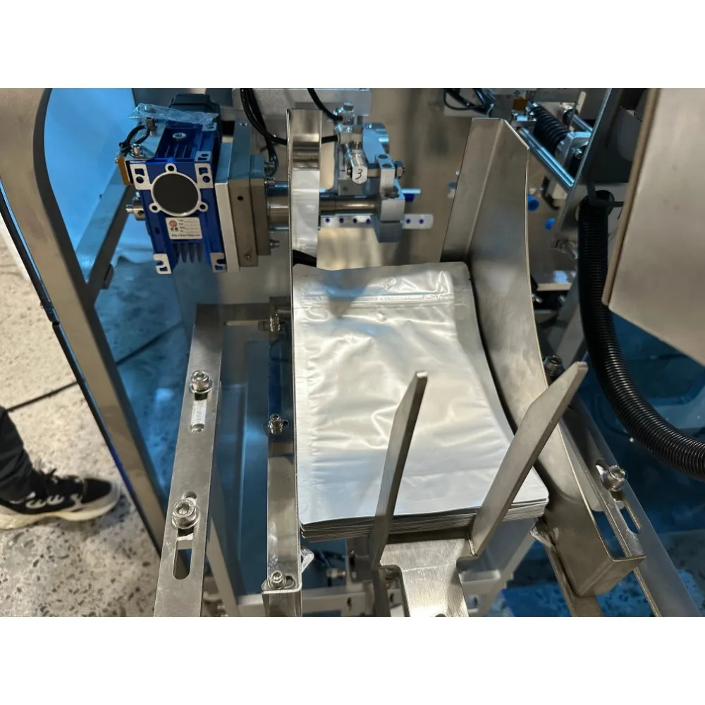 High Speed Automatic Multihead Weigher Filling Premade Gusset Pouch Dehydrated Fruits Dried Mango Film Doypack Packaging Machine