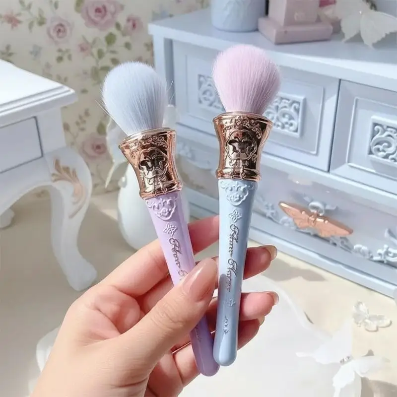 Retro Relief Cosmetic Blush Brush Loose Powder Portable For Cheek Foundation Blusher Fluffy Conditioning Makeup Tool