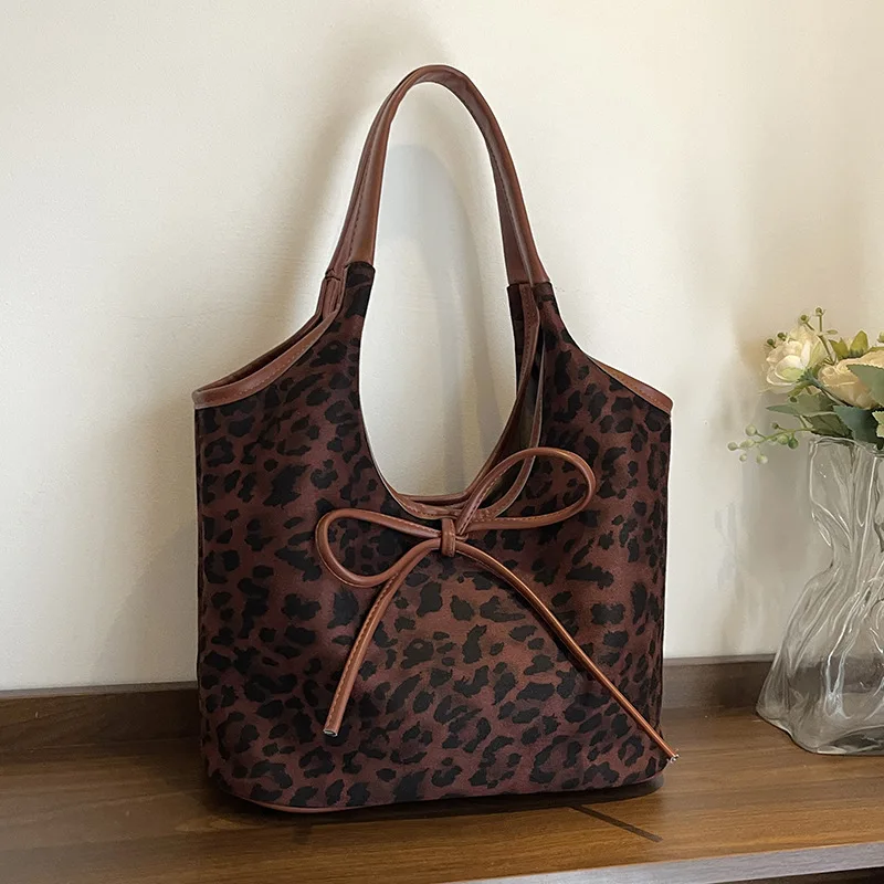 

Новая большая сумка с леопардовым принтом, женская замшевая сумка большой вместимости подмышки, сумка-мессенджер в стиле ретро, модная и повседневная