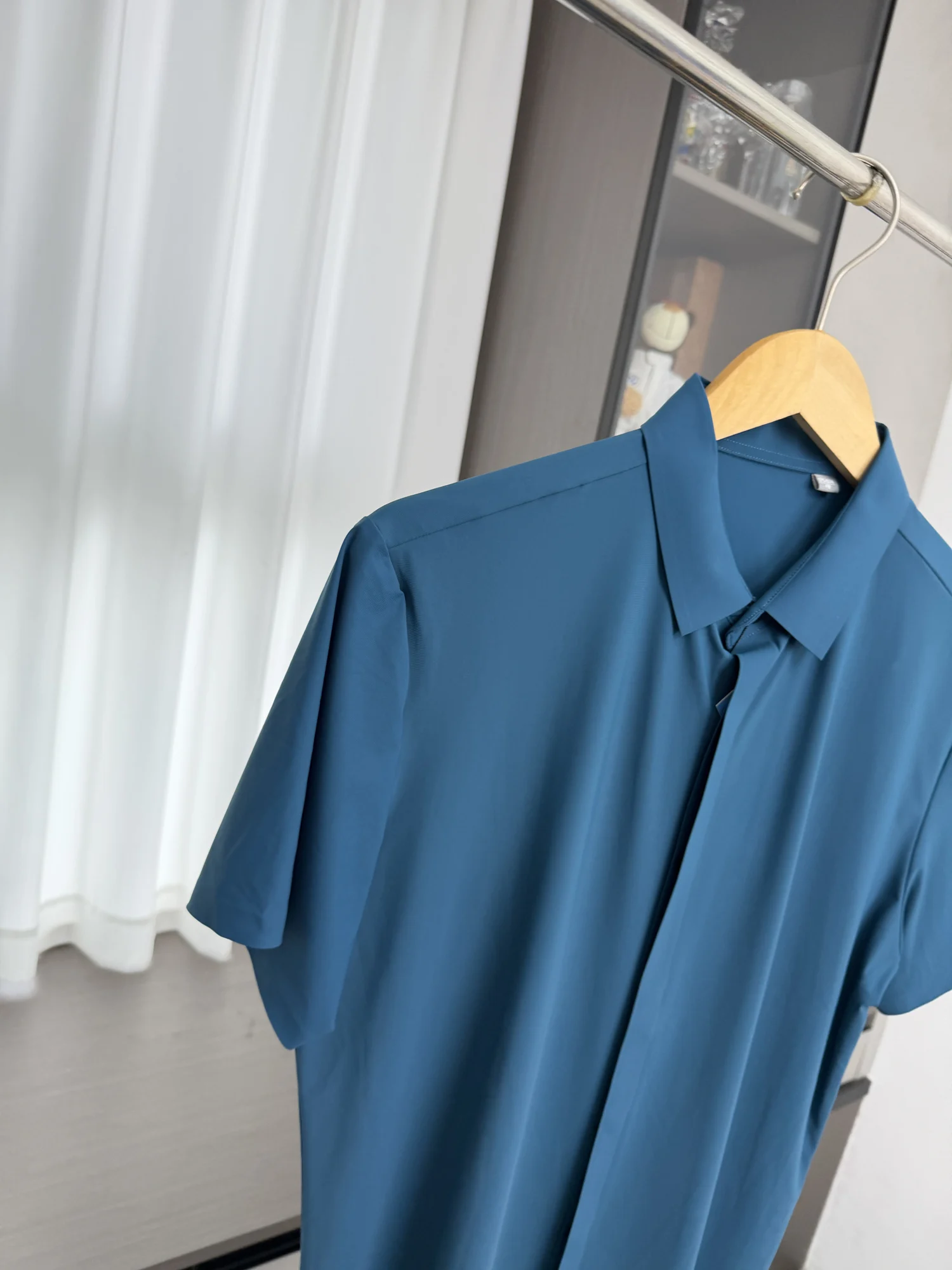Seamless Heat-Sealed Process Ice Silk Elastic Men's Summer Versatile Cool Feeling Breathable Short Sleeve  Shirt