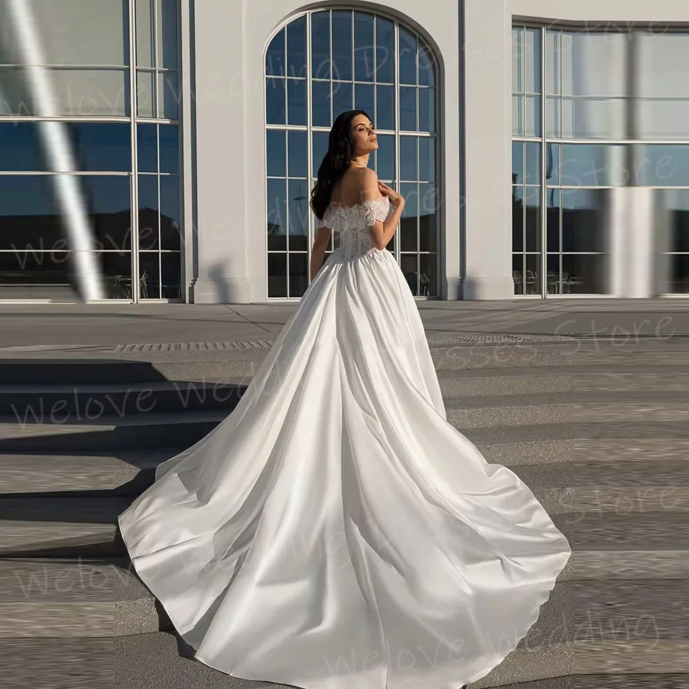 Graceful A Line Women's Wedding Dresses Lace Appliques Robe De Mariée Customized Off The Shoulder Bride Gowns Vestido De Novia