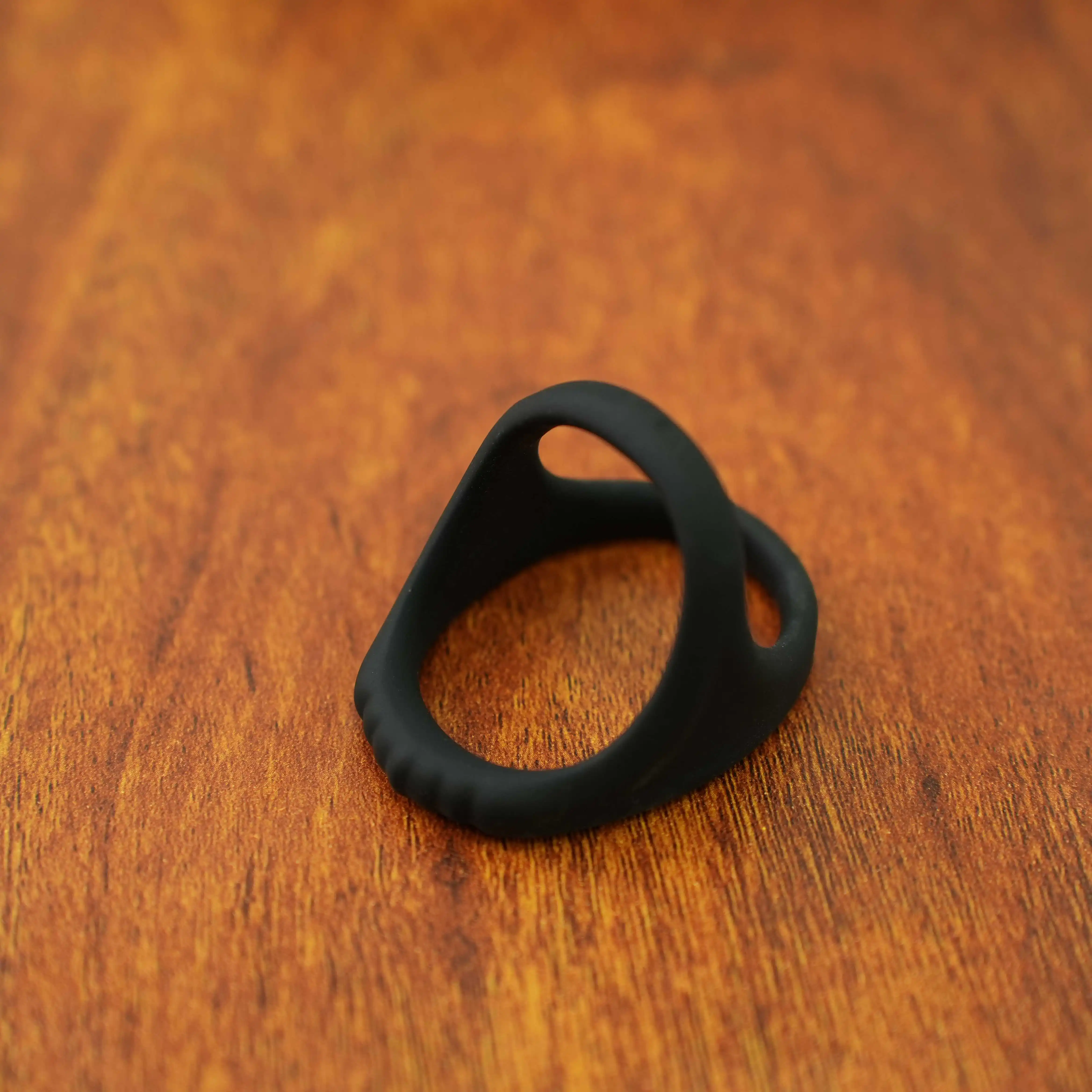 Soft Silicone Penis Ring for Men High Elasticity Semen Lock Ring Delay Ejaculation Time Reusable Sex Toys for Men Couple Rings
