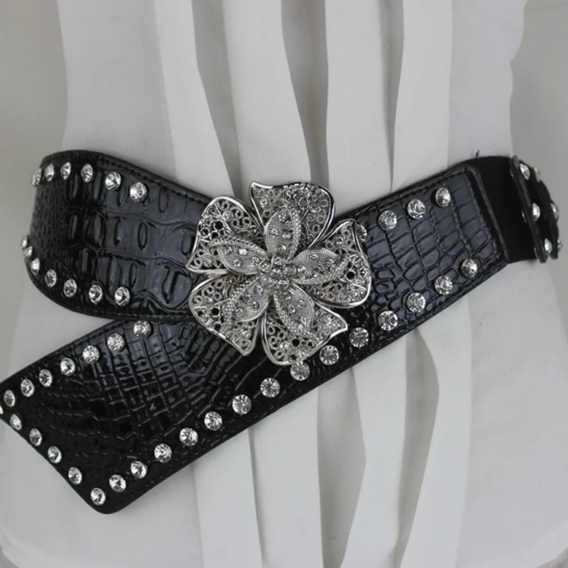 Wome Crystal Studded Corset Belt Fashion Flower Alloy Buckle Strap Rhinestone Belt for Jean Cinto De Strass Clothes Decoration