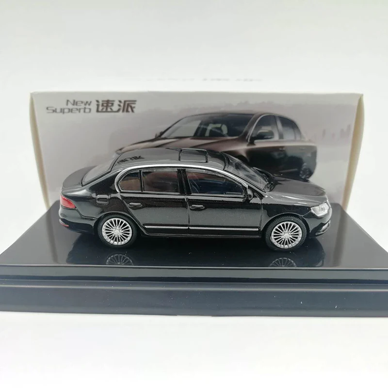 スーパー合金ダイキャスト車モデル,収集可能なおもちゃ,お土産,スケール1:64,新品