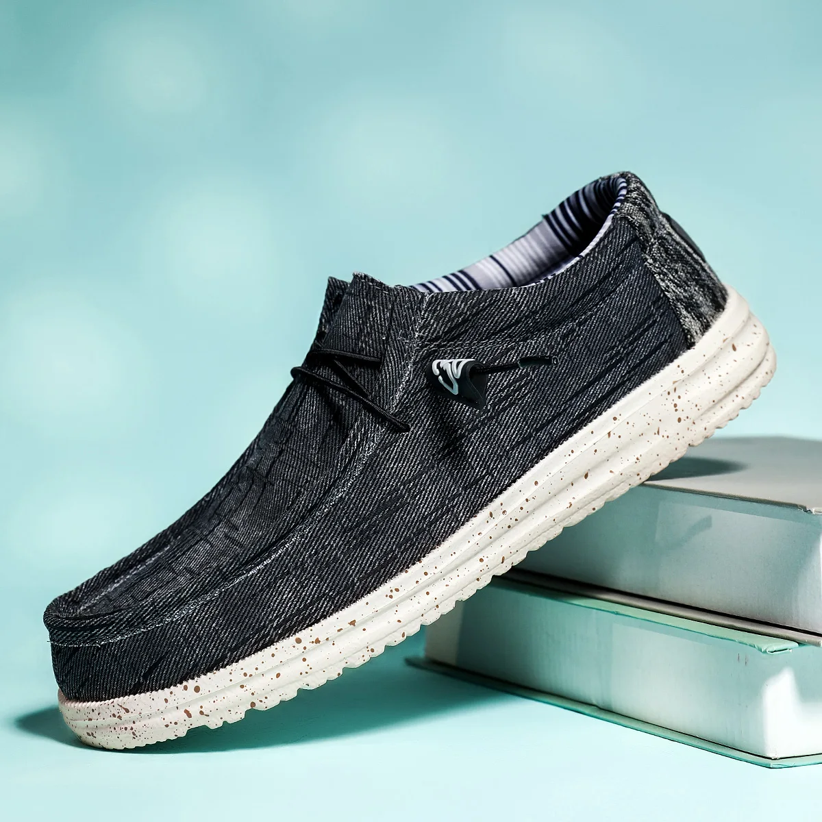 

Men casual shoes Design Luxyry Non-Slip Comfortable Breathable canvas shoes loafers Fashion Wear-Resistant slip-on shoes Outdoor