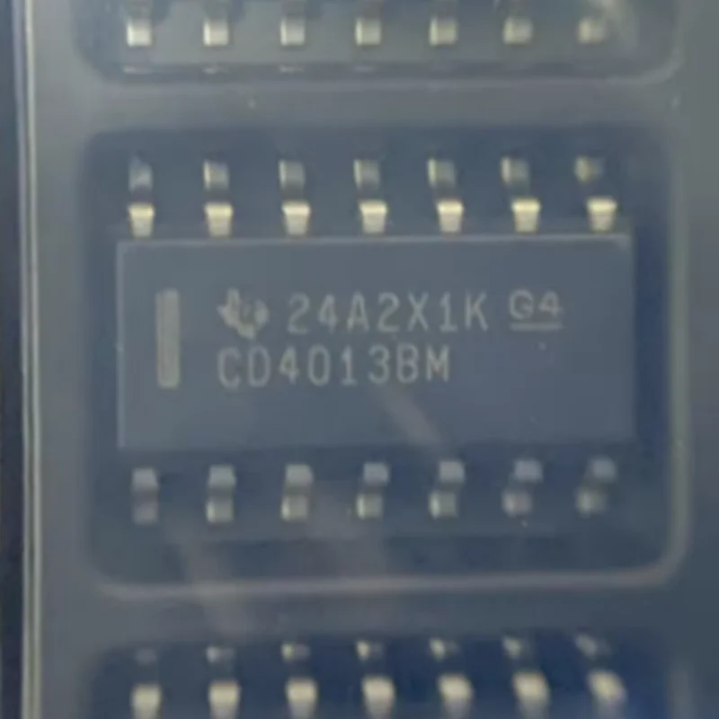 20PCS CD4013BM96 SOP14 Trigger IC electronic chip Brand new original imported stock