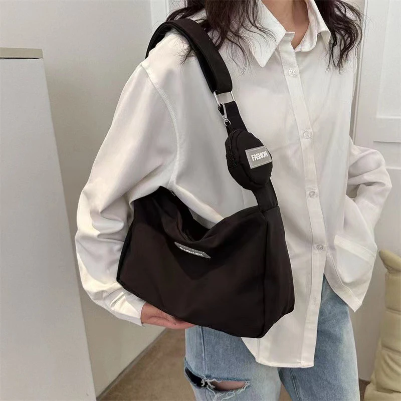 Girls Shoulder Bag with Mini Coin Purse Solid Color Designer Nylon Messenger Bag for Women Crossbody Bag Large Capacity Package