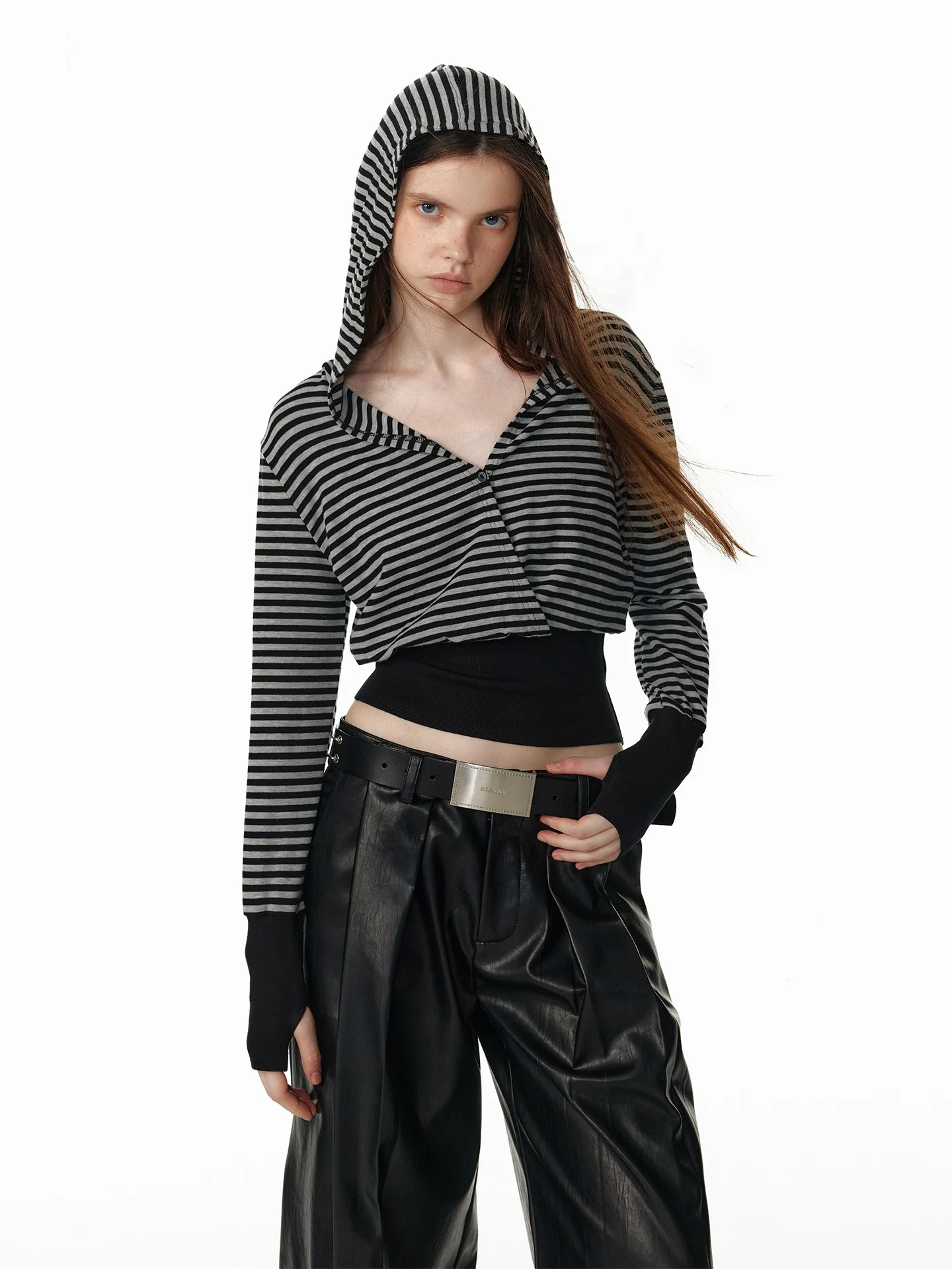 

ALINNV Vintage Sle Slim Fit Woolen Striped Hooded Long Sve T-irt Women's Base irt Winter New Versatile Top