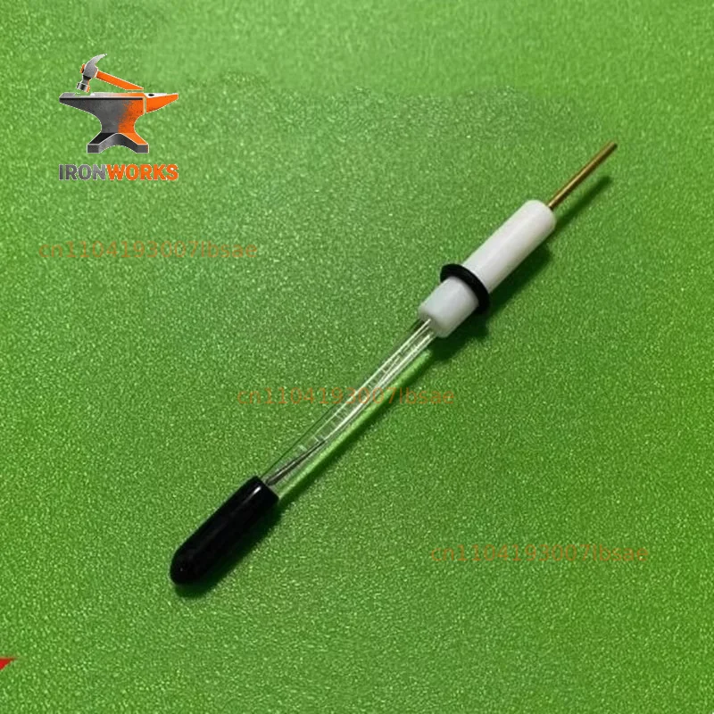 Silver silver   reference electrode. R0302 Ag / AgCl reference electrode. Removable and liquid filled.