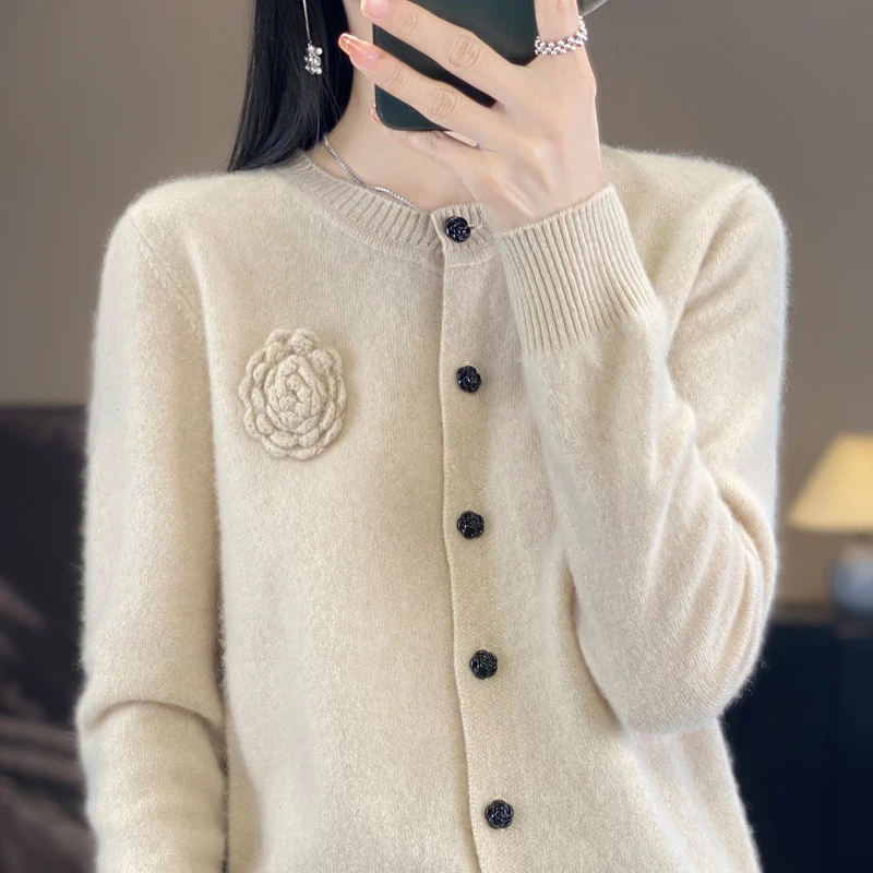 New cardigan women\'s O-neck sweater, autumn and winter knitted fashion trend women\'s long sleeved cardigan, 100% Merino wool