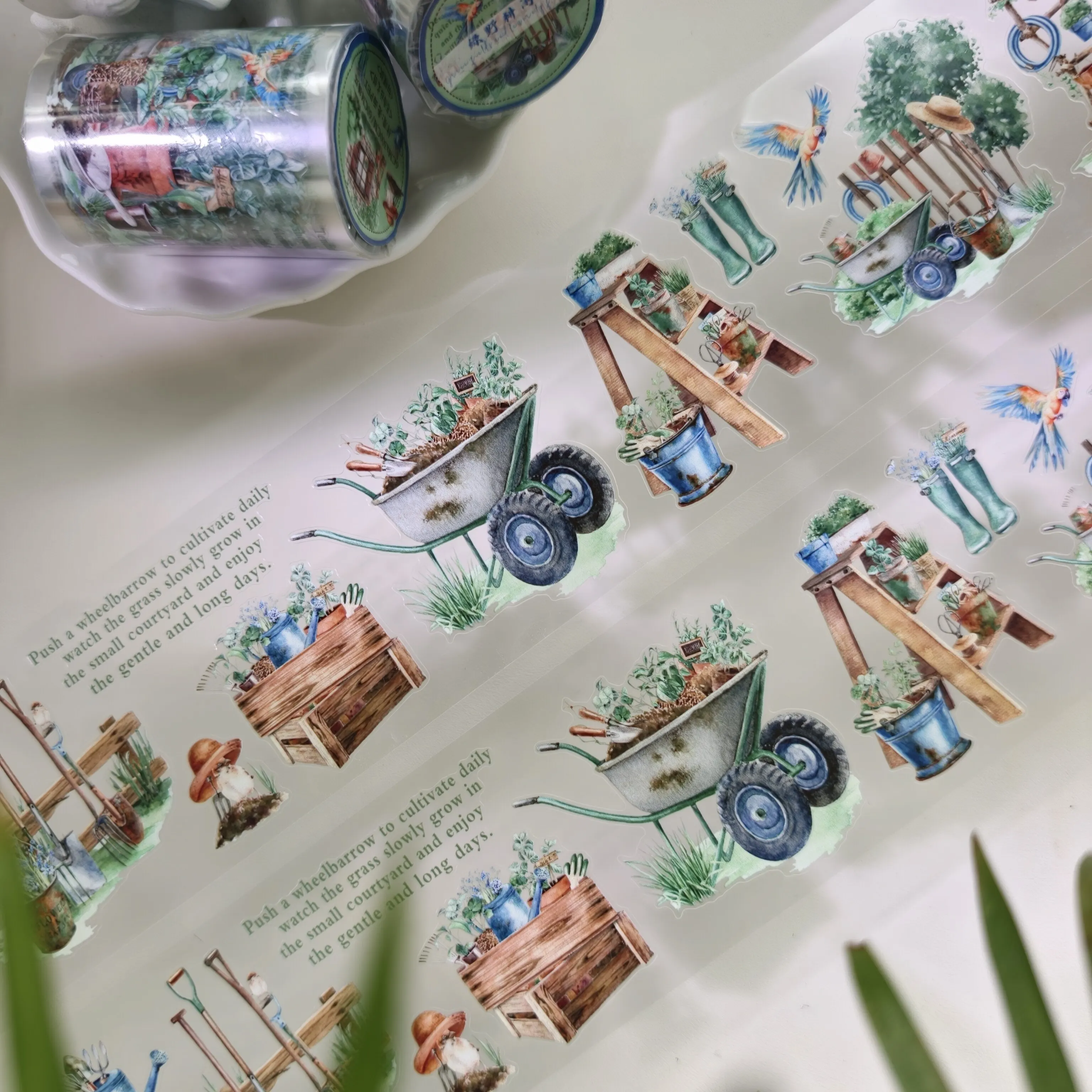 Dongxishe Green Field Leisure PET Die-Cut Washi Paper Journaling Tape Watercolor Scenery Sticker