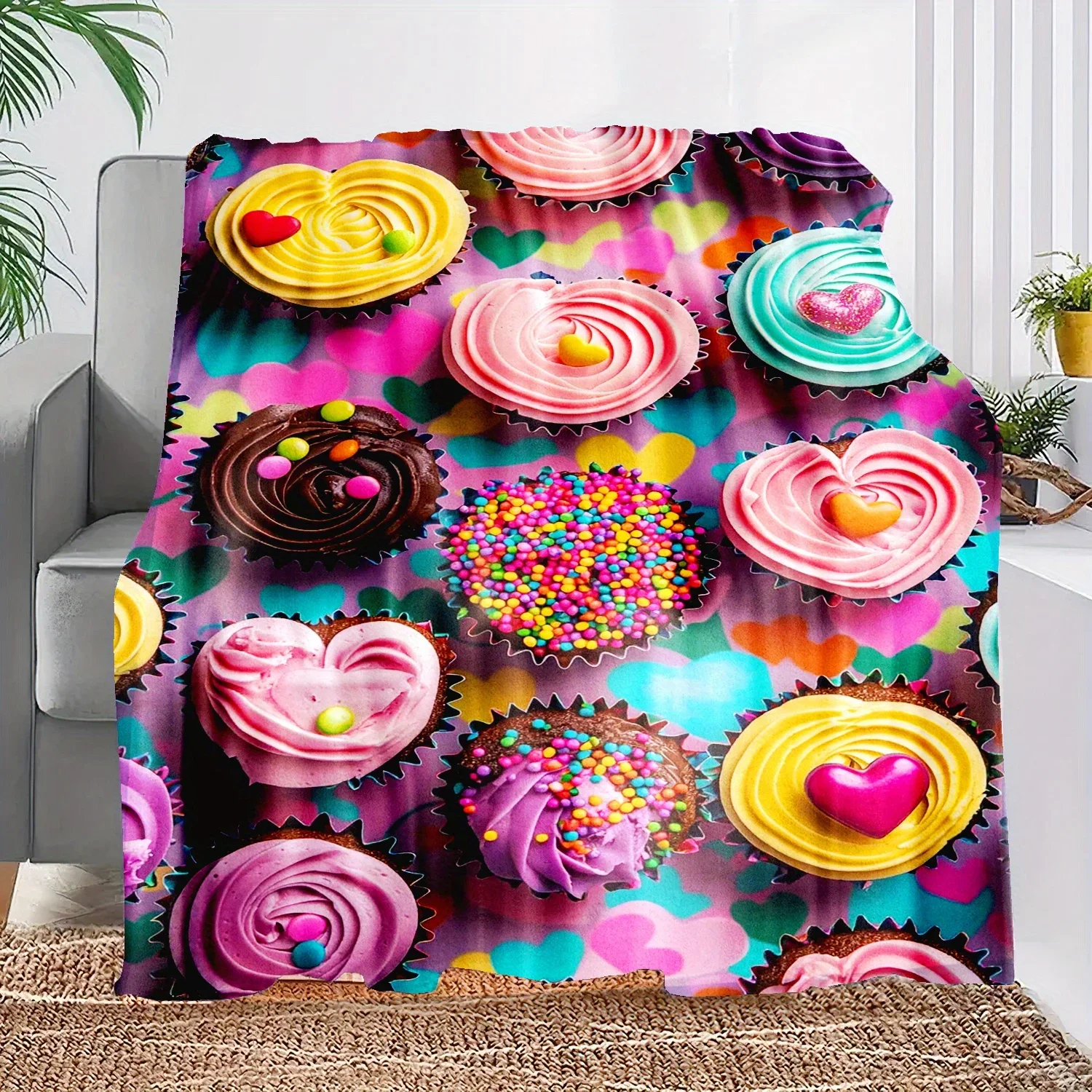 Modern cupcake designs Flannel printed blanket suitable for all seasons suitable for living room office sofa and travel