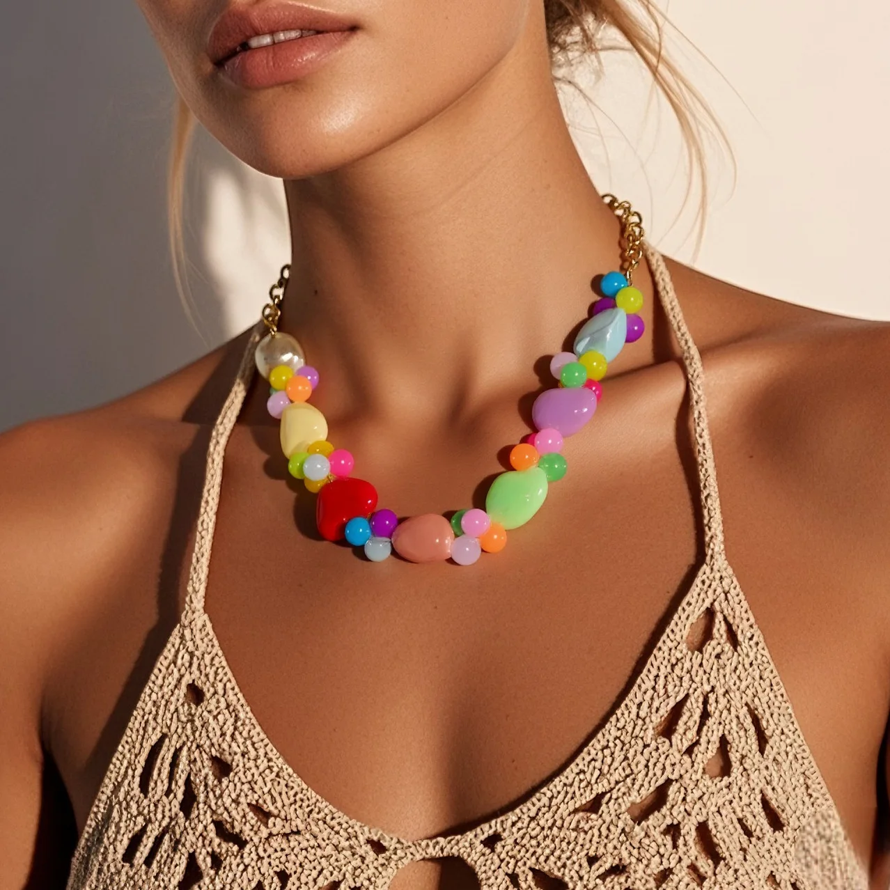 

DIY accessories European and American cross-border jewelry, retro dopamine beaded collarbone chain, simple and versatile love ne