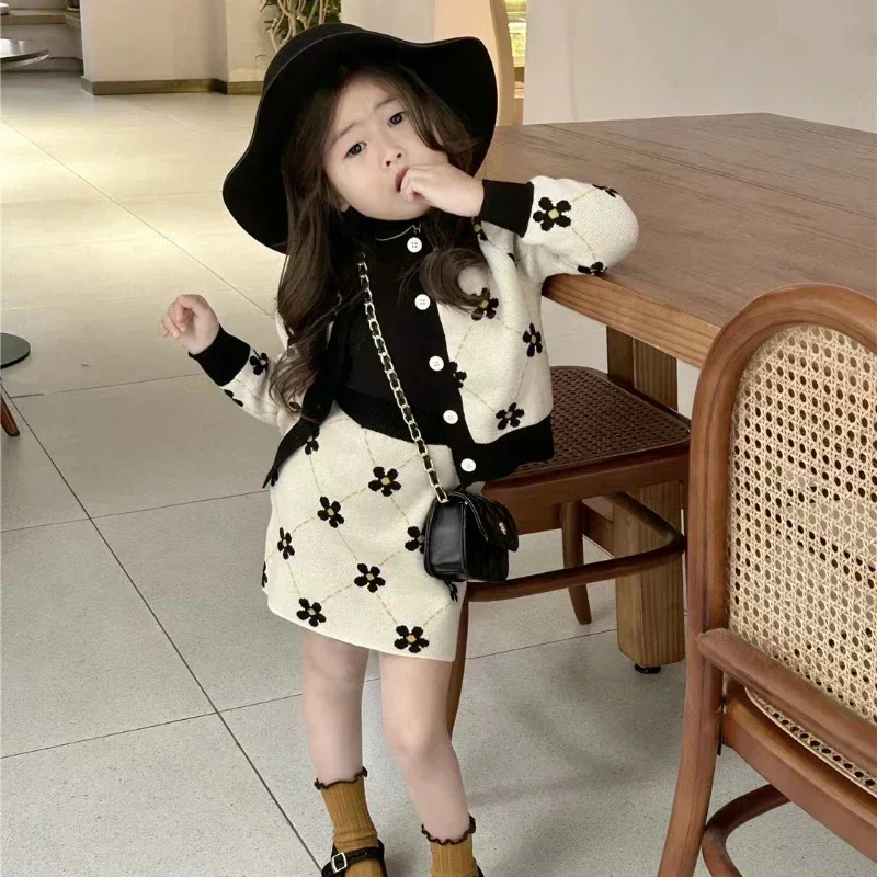 Girls clothes sets Autumn Winter Long Sleeve Set kids clothing Flower Printed Sweater Cardigan+Short Skirt Two Piece Sweet Set