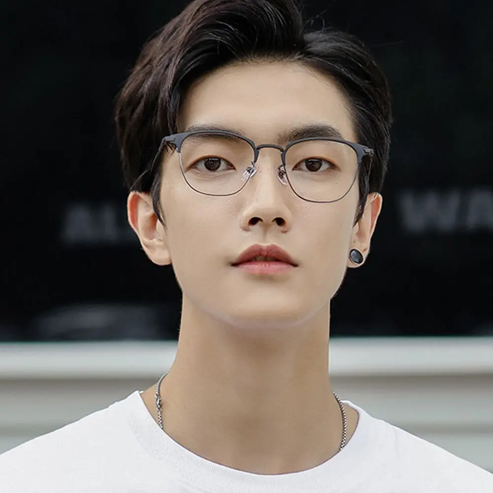 Anti-Blue Light Glasses for Men Women Fashion Oversized Metal Frame Ultralight Eye Protection Eyeglasses Office Computer Goggles