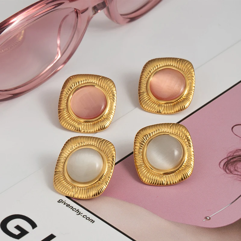 Loe | Pink Cat Eye … - image