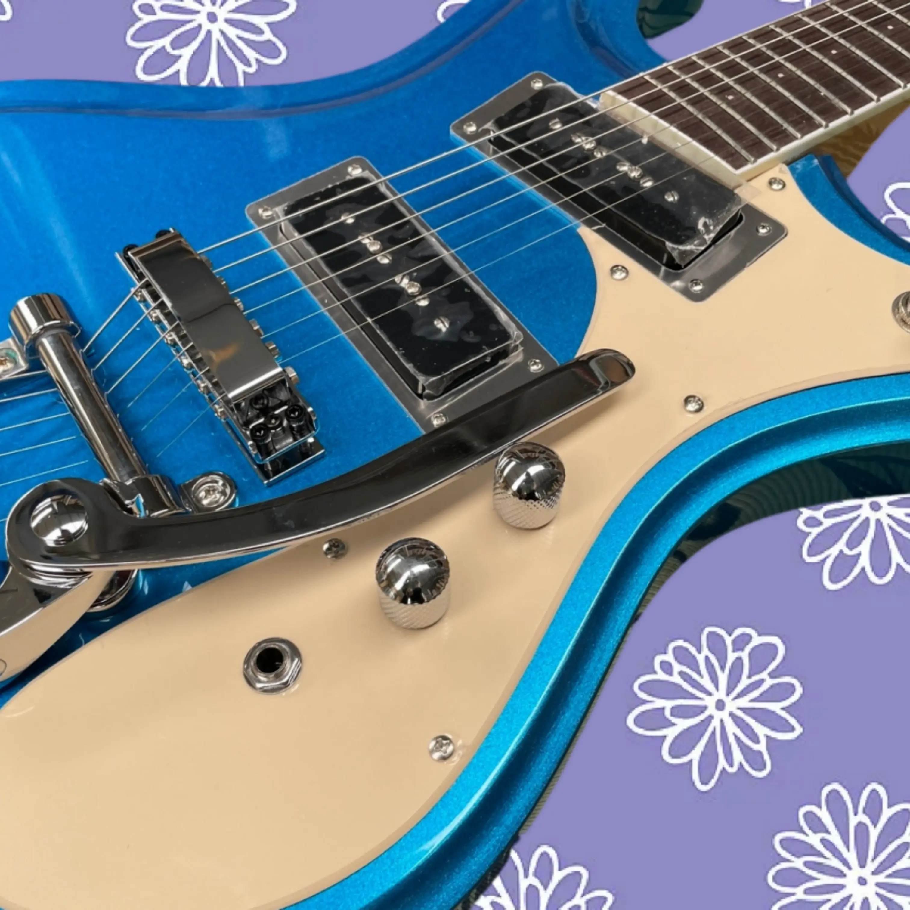 Electric Guitar Beginner - Металлическая электрогитара ярко-синего цвета, с кремовым