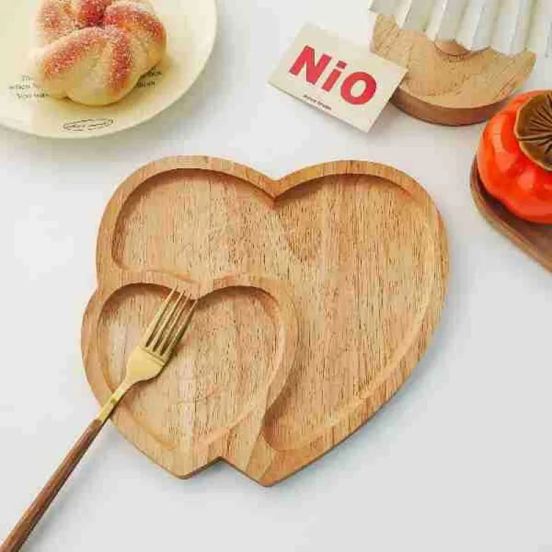 Multi-function Wooden Tray Heart-shaped Snacks Candies Fruits Trays Decoration Household Serving Cheese Board Plate Home Decor