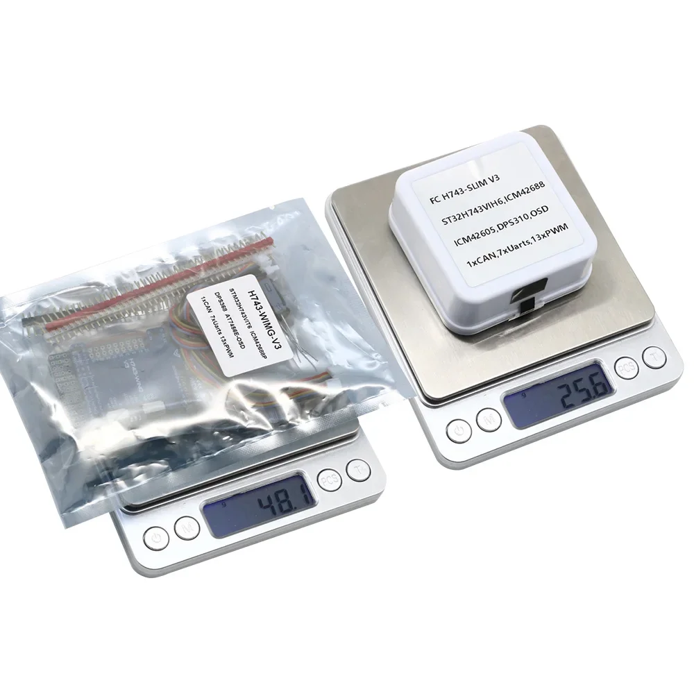 H743 WING V3 3-8S /H743 SLIM V3 STM32H743VIT6 5V 2A BEC 2-8S F7 Controllore di volo per FPV RC Racing Drone Modello Accessori