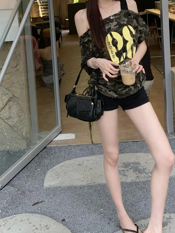 Retro Camouflage Print Short Sleeve T-Shirt - Image 2